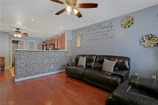 Photo #1: 2197731 Listing