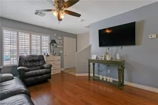 Photo #2: 2197731 Listing