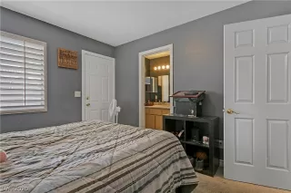 Photo #6: 2197731 Listing