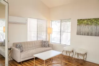 Photo #2: 2197735 Listing