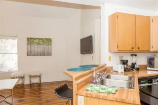 Photo #3: 2197735 Listing