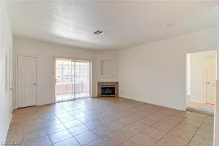 Photo #2: 2197762 Listing