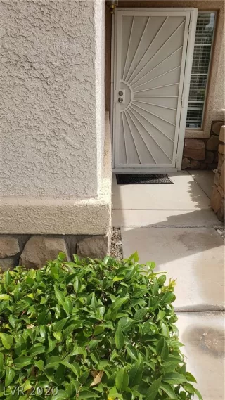 Photo #4: 2197809 Listing 