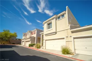 Photo #3: 2197875 Listing