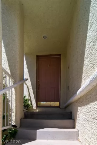 Photo #4: 2197875 Listing