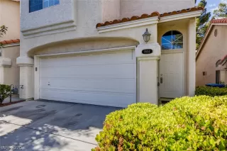 Photo #2: 2197891 Listing