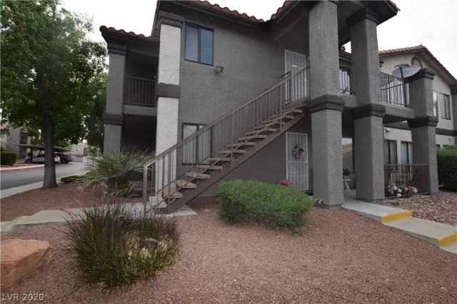 MLS: 2197968 Condo For Sale