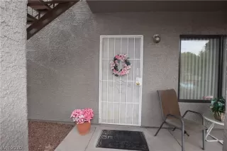 Photo #2: 2197968 Listing