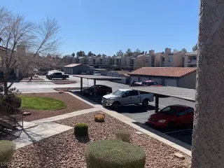 Photo #3: 2198074 Listing