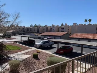 Photo #5: 2198074 Listing