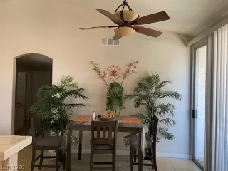 Photo #4: 2198095 Listing