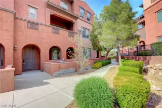 Photo #1: 2198123 Listing 