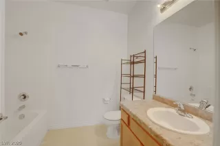 Photo #5: 2198123 Listing 