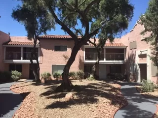 Photo #1: 2198199 Listing