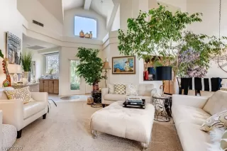 Photo #1: 2198251 Listing 