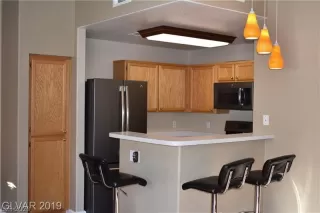 Photo #3: 2198270 Listing 