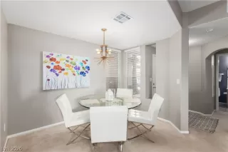 Photo #6: 2198272 Listing