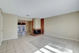 Photo #2: 2198316 Listing 