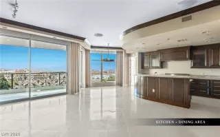 Photo #3: 2198335 Listing 