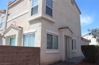 Photo #2: 2198409 Listing