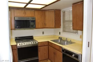 Photo #4: 2198495 Listing 