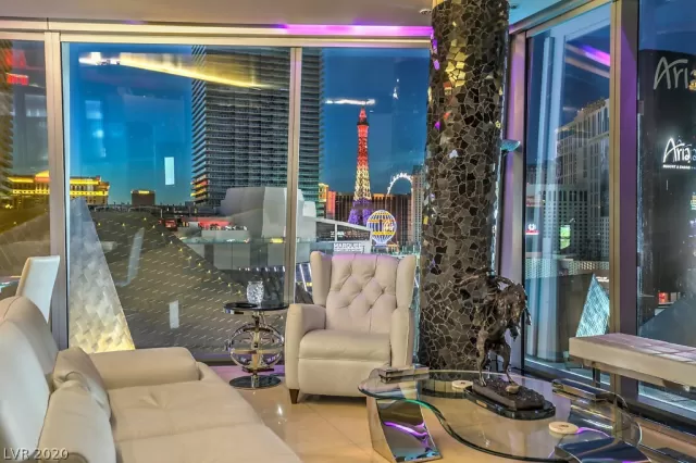 MLS: 2198537 Condo For Sale