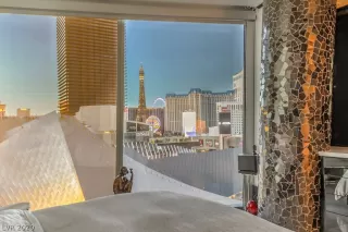 Photo #4: 2198537 Listing 