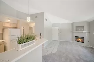 Photo #2: 2198581 Listing