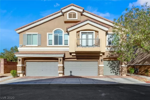 MLS: 2198665 Condo For Sale