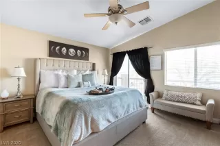 Photo #5: 2198665 Listing 