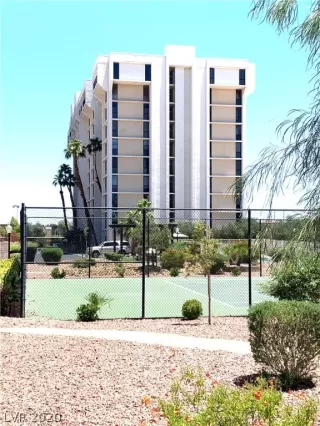 Photo #1: 2198674 Listing 