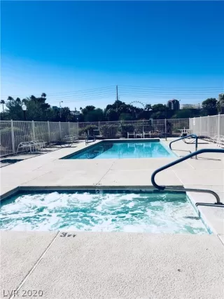 Photo #6: 2198674 Listing 