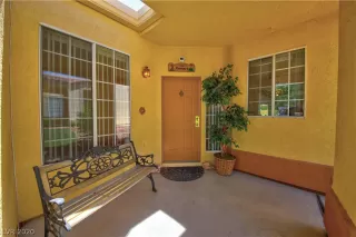 Photo #6: 2198688 Listing