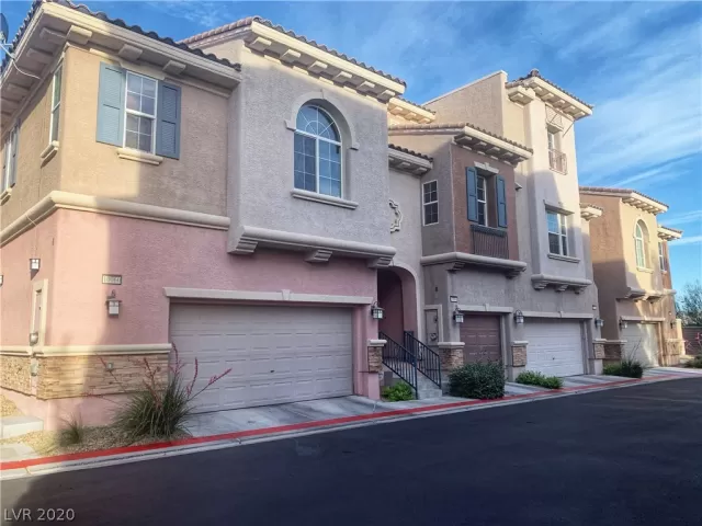 MLS: 2198709 Condo For Sale