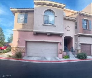 Photo #1: 2198709 Listing