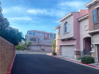 Photo #2: 2198709 Listing