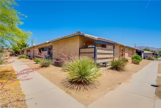 Photo #1: 2198755 Listing 