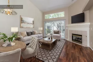 Photo #2: 2198756 Listing