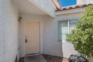 Photo #5: 2198756 Listing