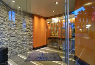 Photo #3: 2198759 Listing