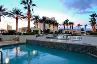 Photo #5: 2198759 Listing