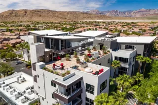 Photo #4: 2198812 Listing