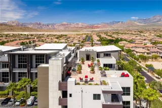 Photo #5: 2198812 Listing