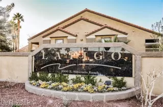 Photo #1: 2198840 Listing