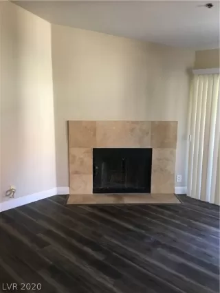 Photo #4: 2198898 Listing