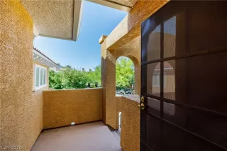 Photo #6: 2198912 Listing 