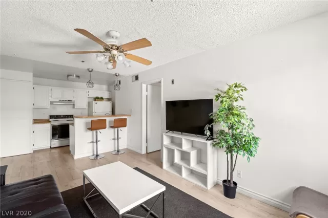 MLS: 2198983 Condo For Sale