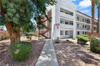 Photo #3: 2198983 Listing