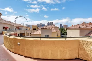 Photo #1: 2198988 Listing