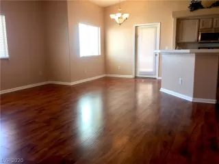 Photo #1: 2199001 Listing 
